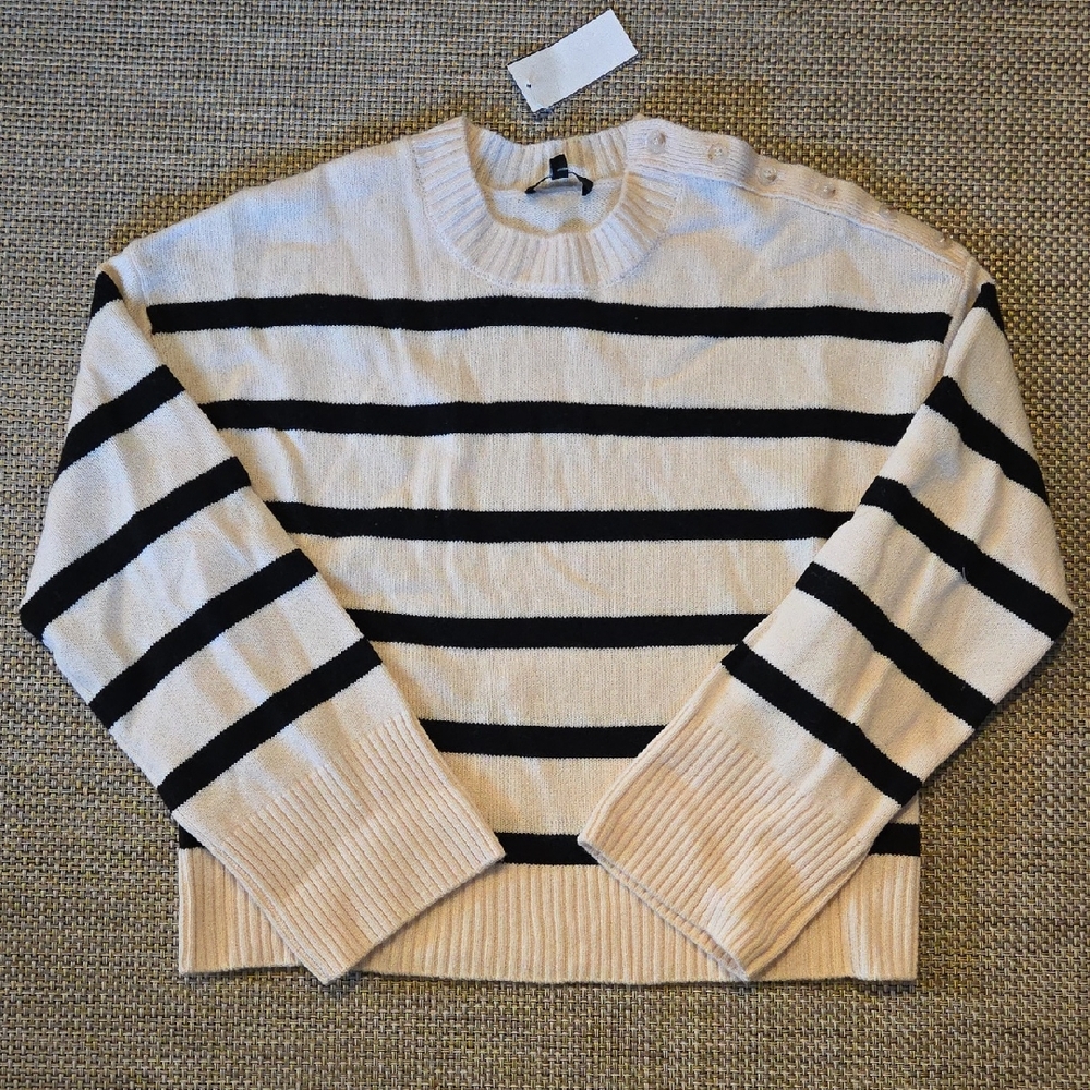 PAIGE Zofia Wool Sweater - Picture 5 of 8